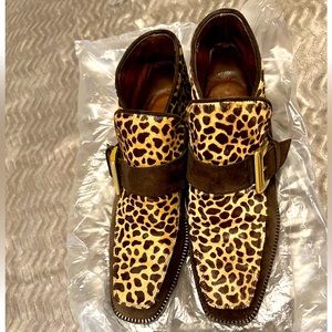 Giusti disegnato a Firenze  Leather Leopard Print Calf Hair Loafer Size 7.5
